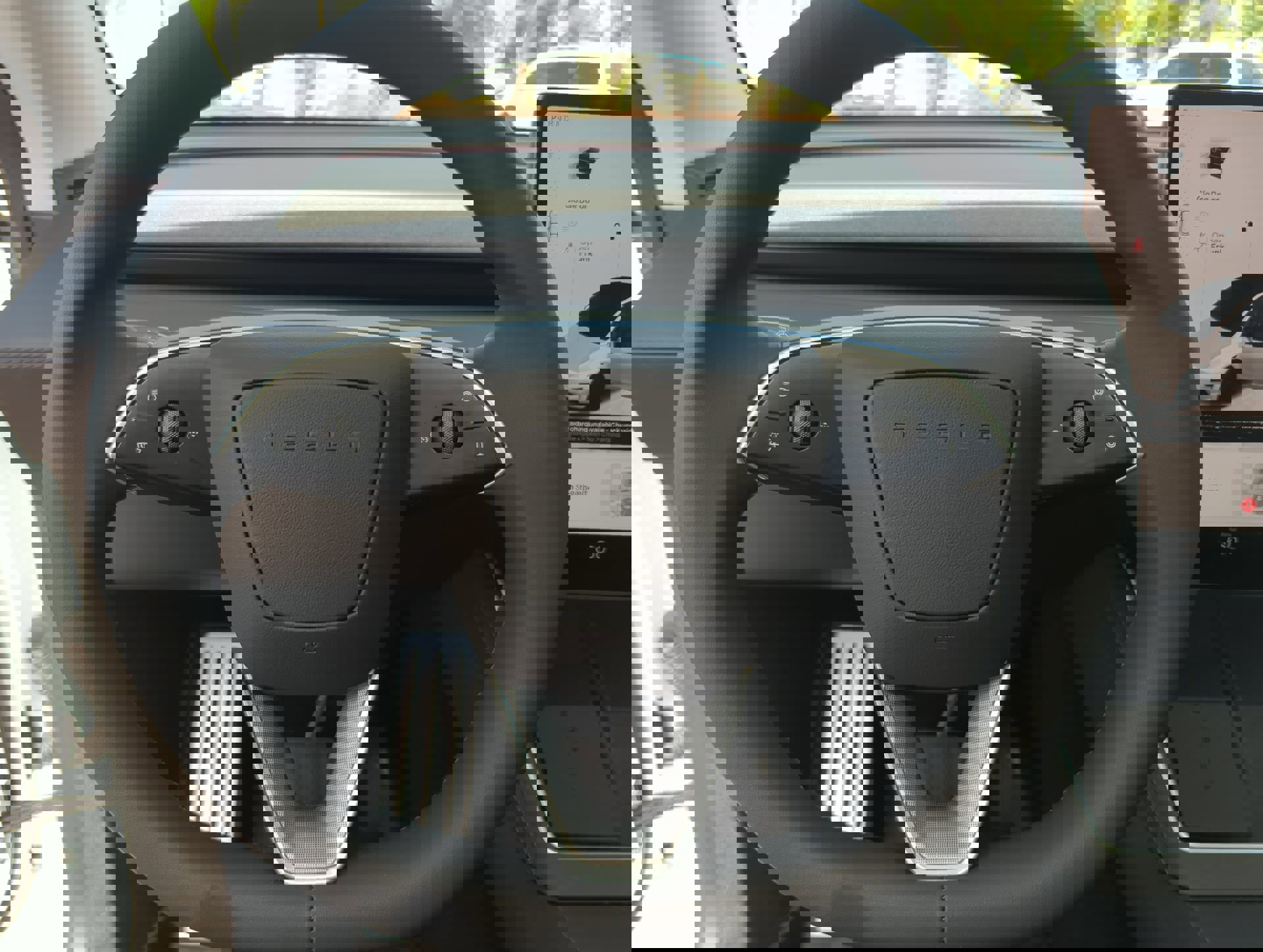 Used 2026 Tesla Model Y Long Range image 33