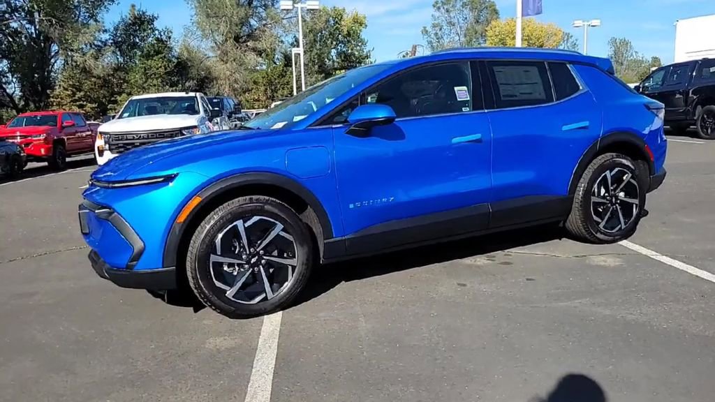 New 2026 Chevrolet Equinox EV LT image 5