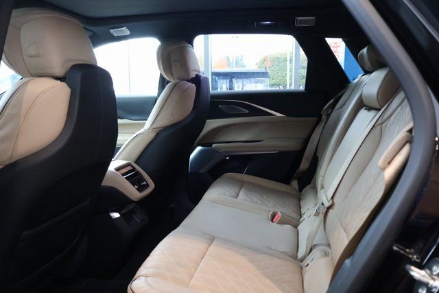 New 2026 Cadillac Lyriq V image 25