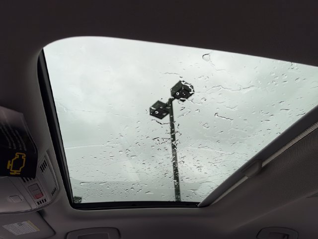 New 2027 Volkswagen Jetta SE FWD image 27