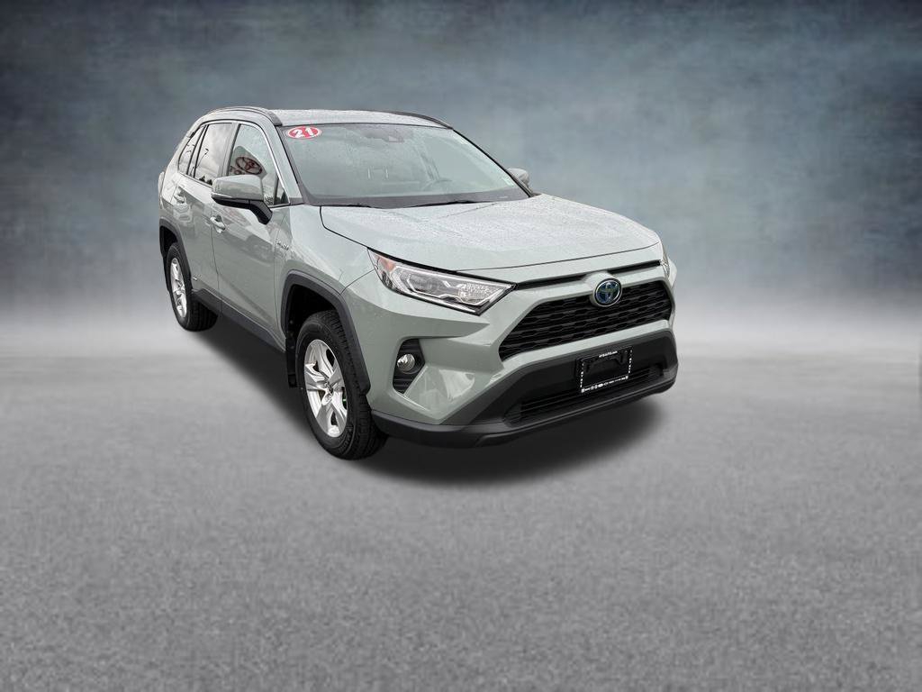 Used 2021 Toyota RAV4 XLE w/ XLE Grade Weather Package AWD/4WD image 8