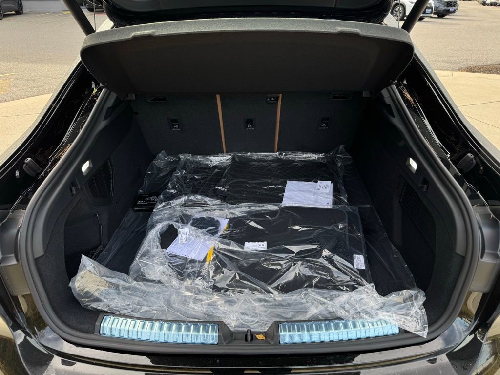 New 2025 Audi A5 2.0T Premium image 11