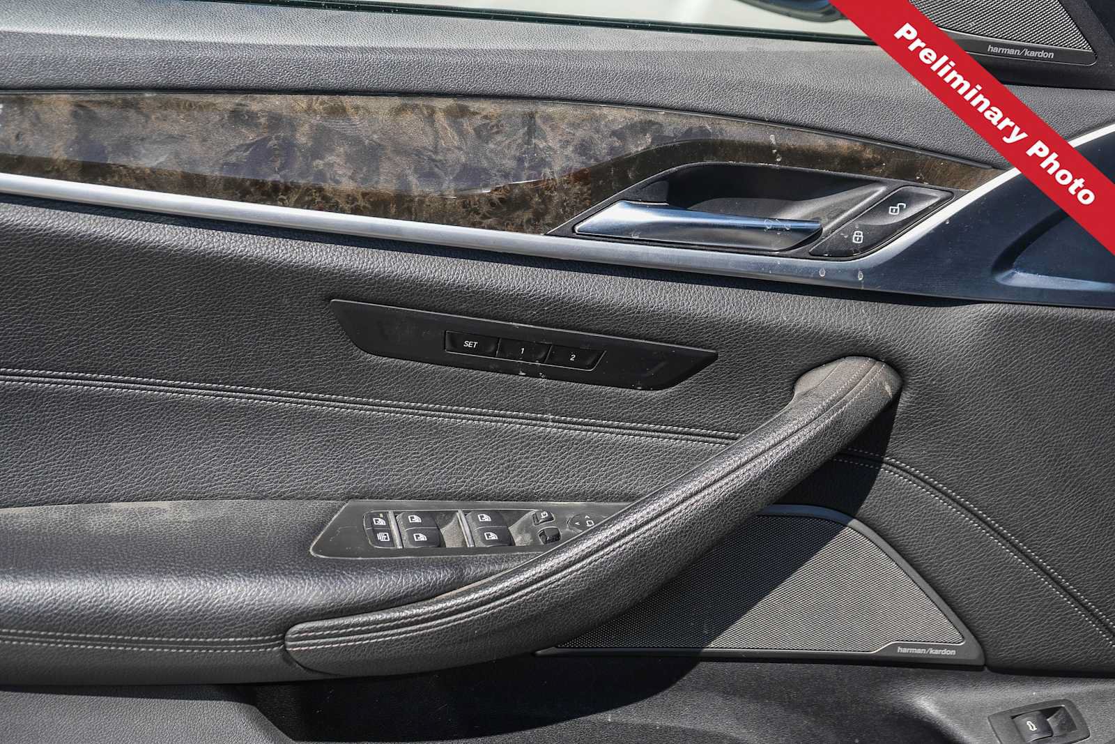 Used 2019 BMW 540i w/ M Sport Package RWD image 16