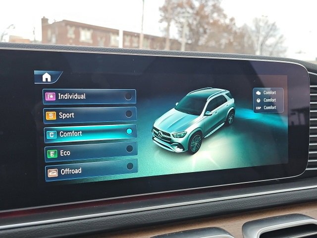 Certified 2025 Mercedes-Benz GLE 350 4MATIC image 33