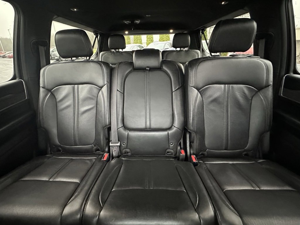 Used 2023 Jeep Wagoneer L Series II image 22