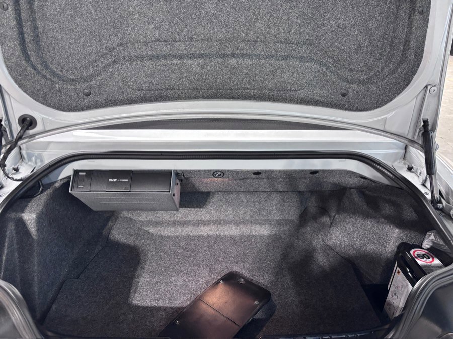 Used 2000 BMW Z3 image 18