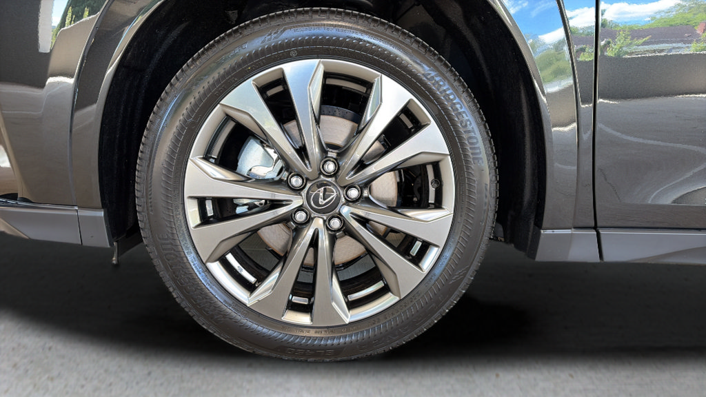New 2026 Lexus UX 300h AWD image 12