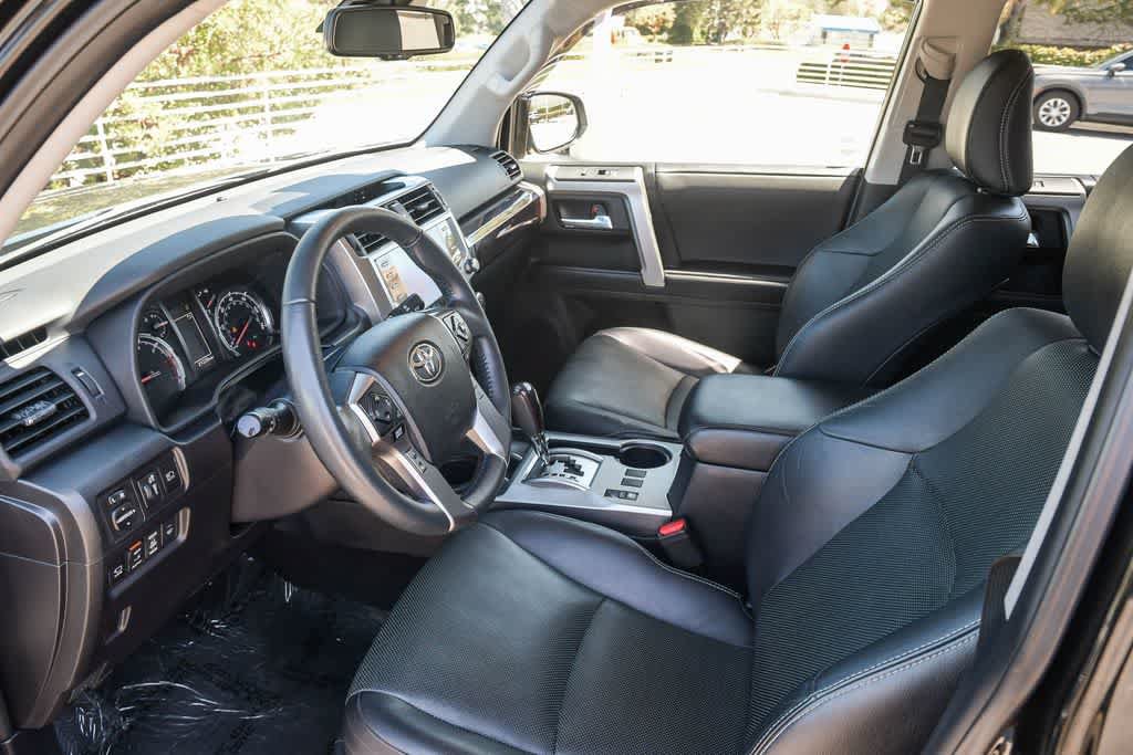 Used 2022 Toyota 4Runner Limited RWD image 17