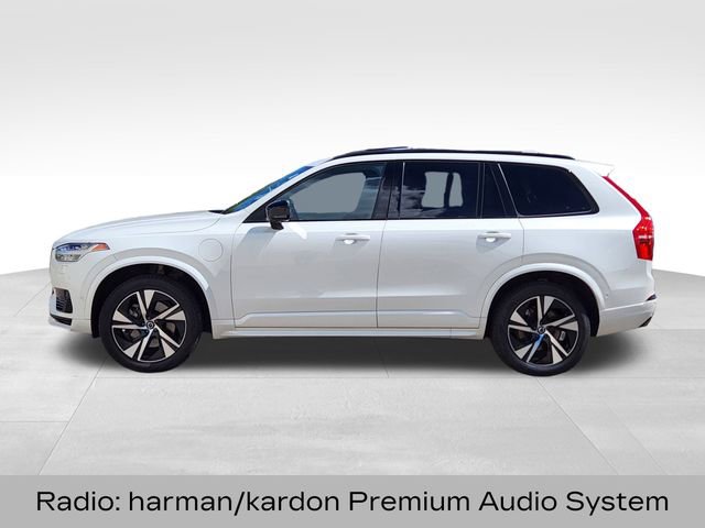 Used 2022 Volvo XC90 T8 R-Design w/ Advanced Package image 5