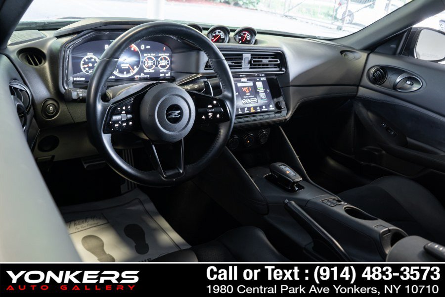 Used 2024 Nissan Z Performance w/ Floor Mat Package RWD image 49