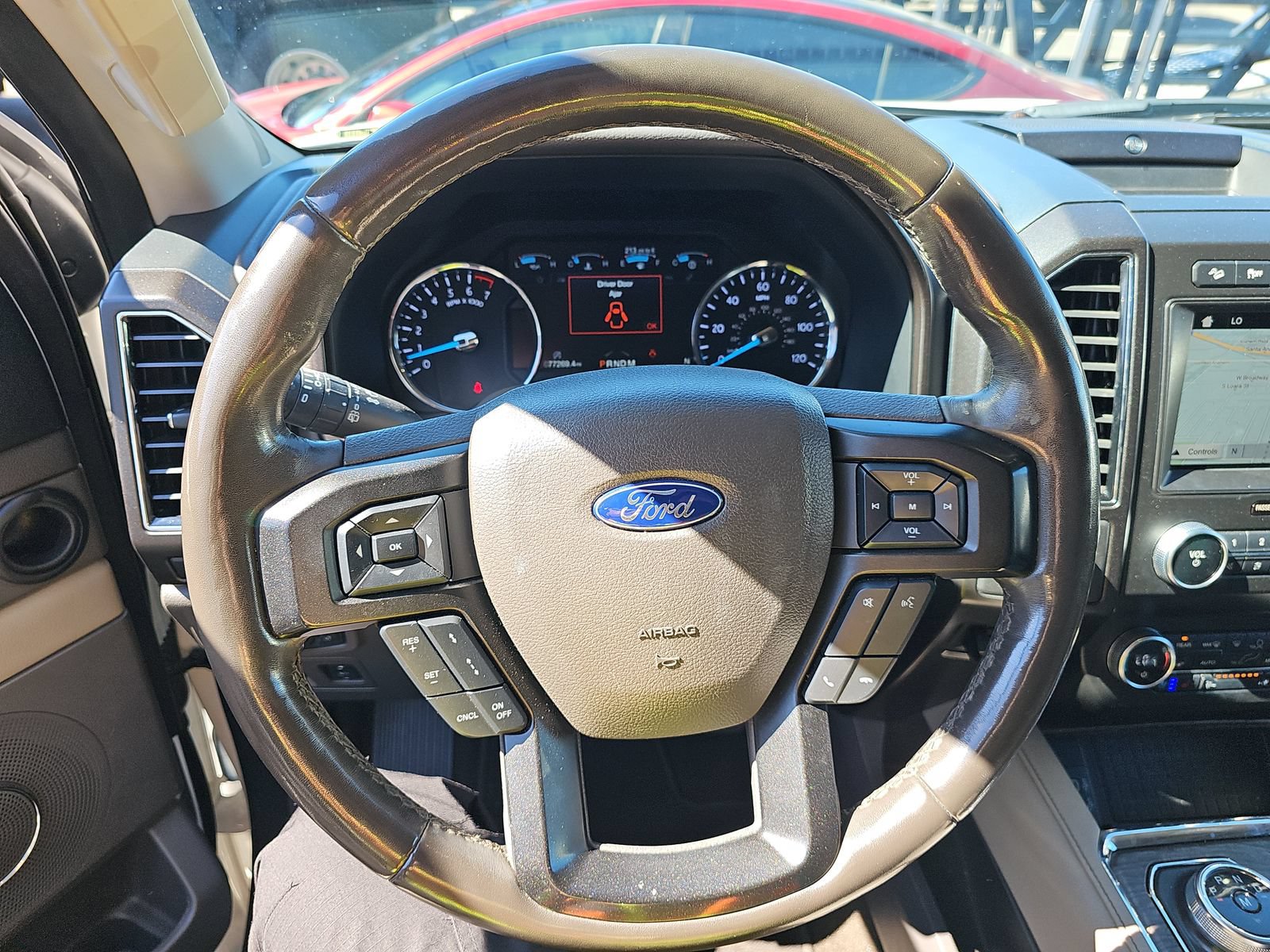 Used 2019 Ford Expedition Limited w/ Equipment Group 301A AWD/4WD image 14