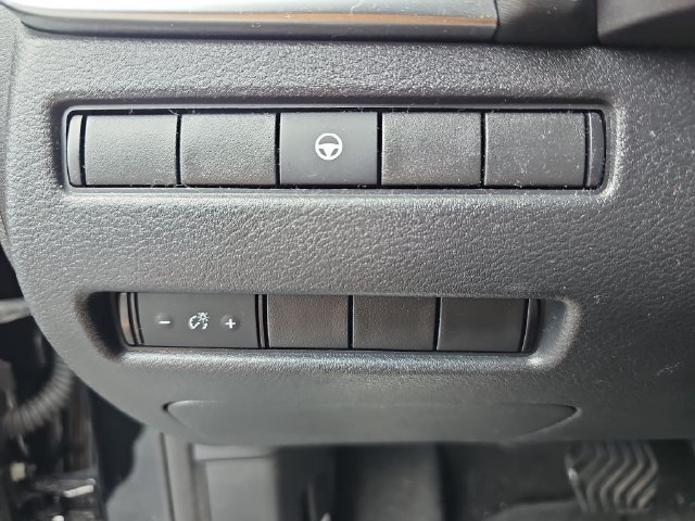 Used 2021 Nissan Rogue SV FWD image 29