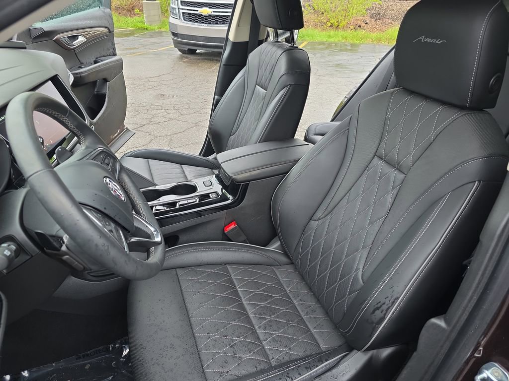 Used 2023 Buick Envision Avenir AWD/4WD image 15