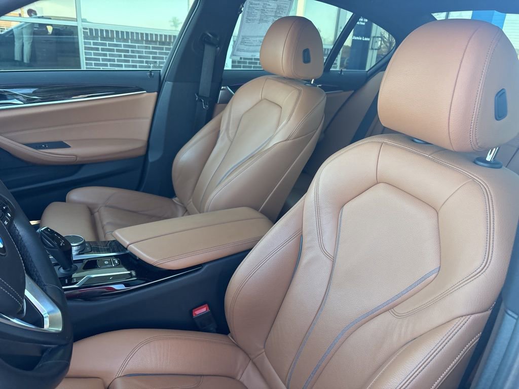 Used 2022 BMW 540i xDrive image 11