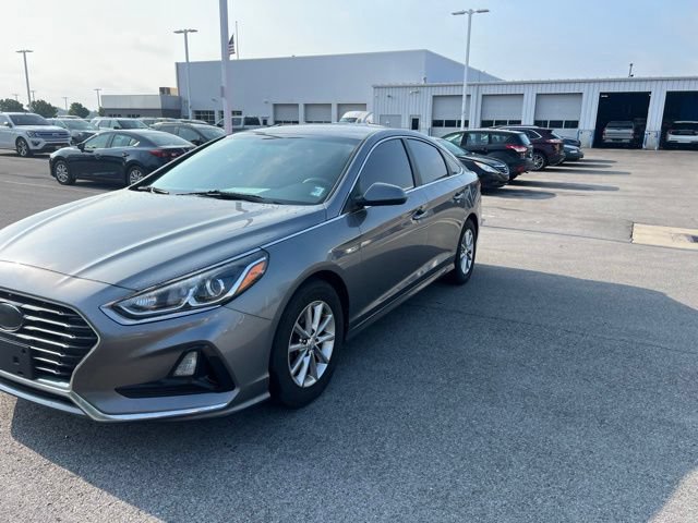 Used 2018 Hyundai Sonata ECO FWD image 2