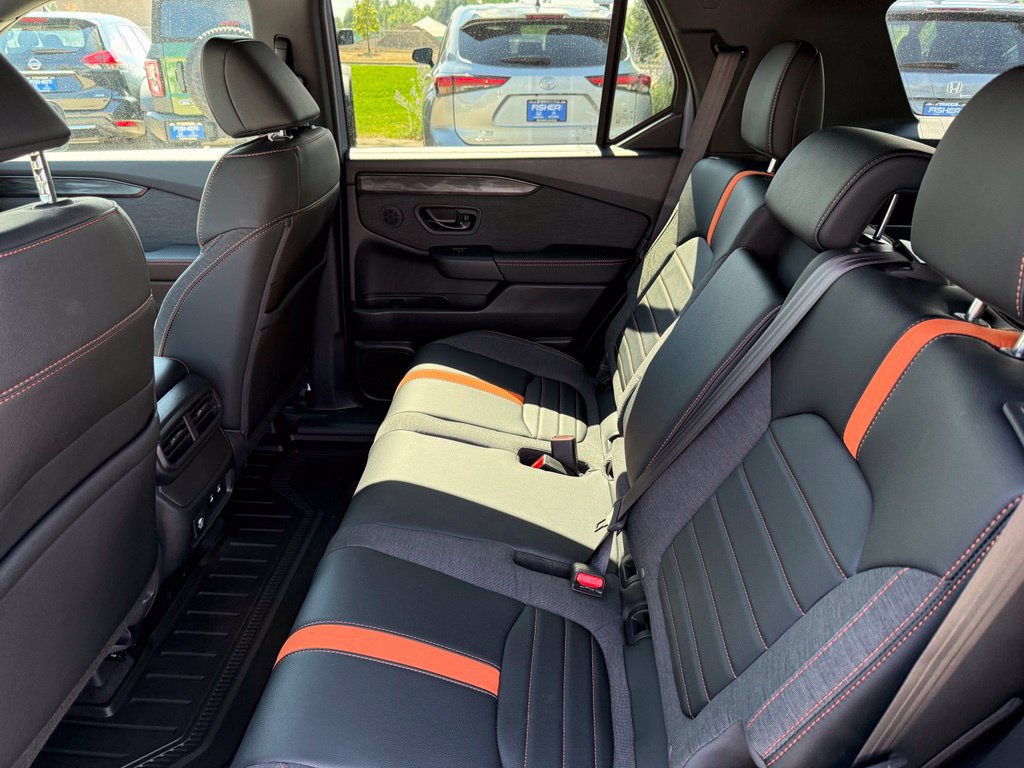 Certified 2026 Honda Passport TrailSport image 14