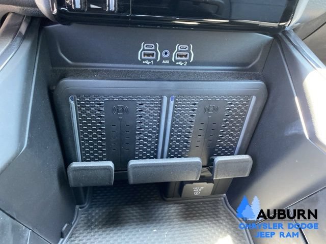 New 2026 RAM 3500 Laramie AWD/4WD image 35