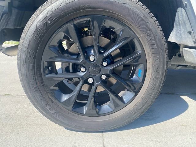 Used 2023 Jeep Wrangler Unlimited Sahara w/ Cold Weather Group image 9