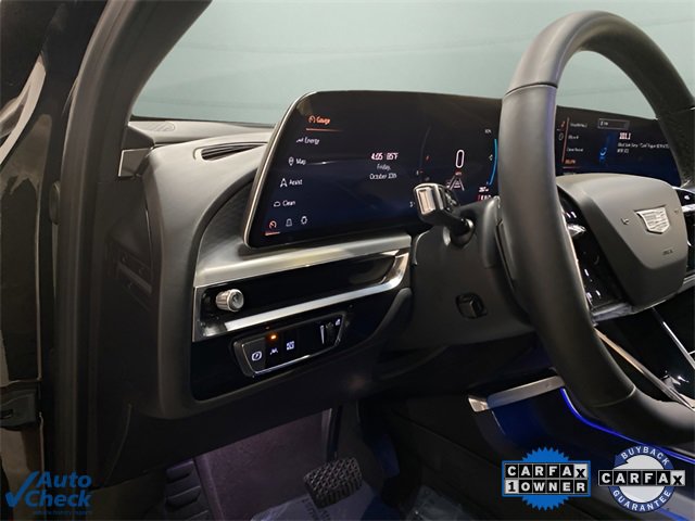 Used 2024 Cadillac Lyriq Luxury image 14