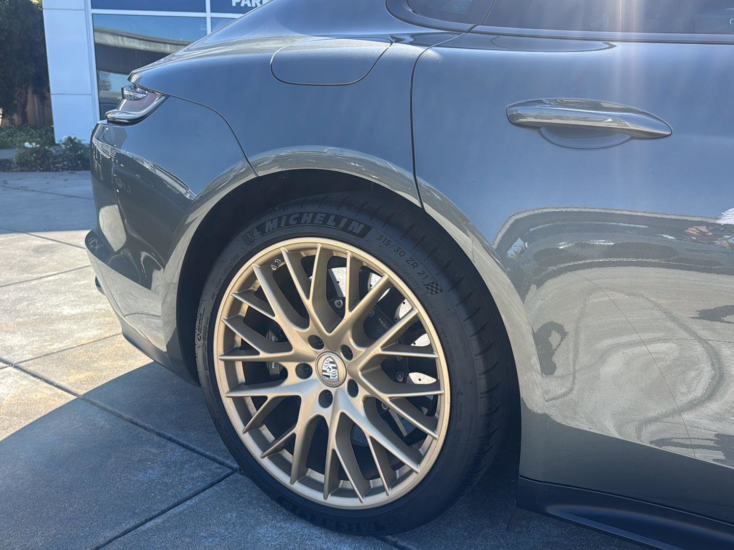 Used 2022 Porsche Panamera GTS AWD/4WD image 6