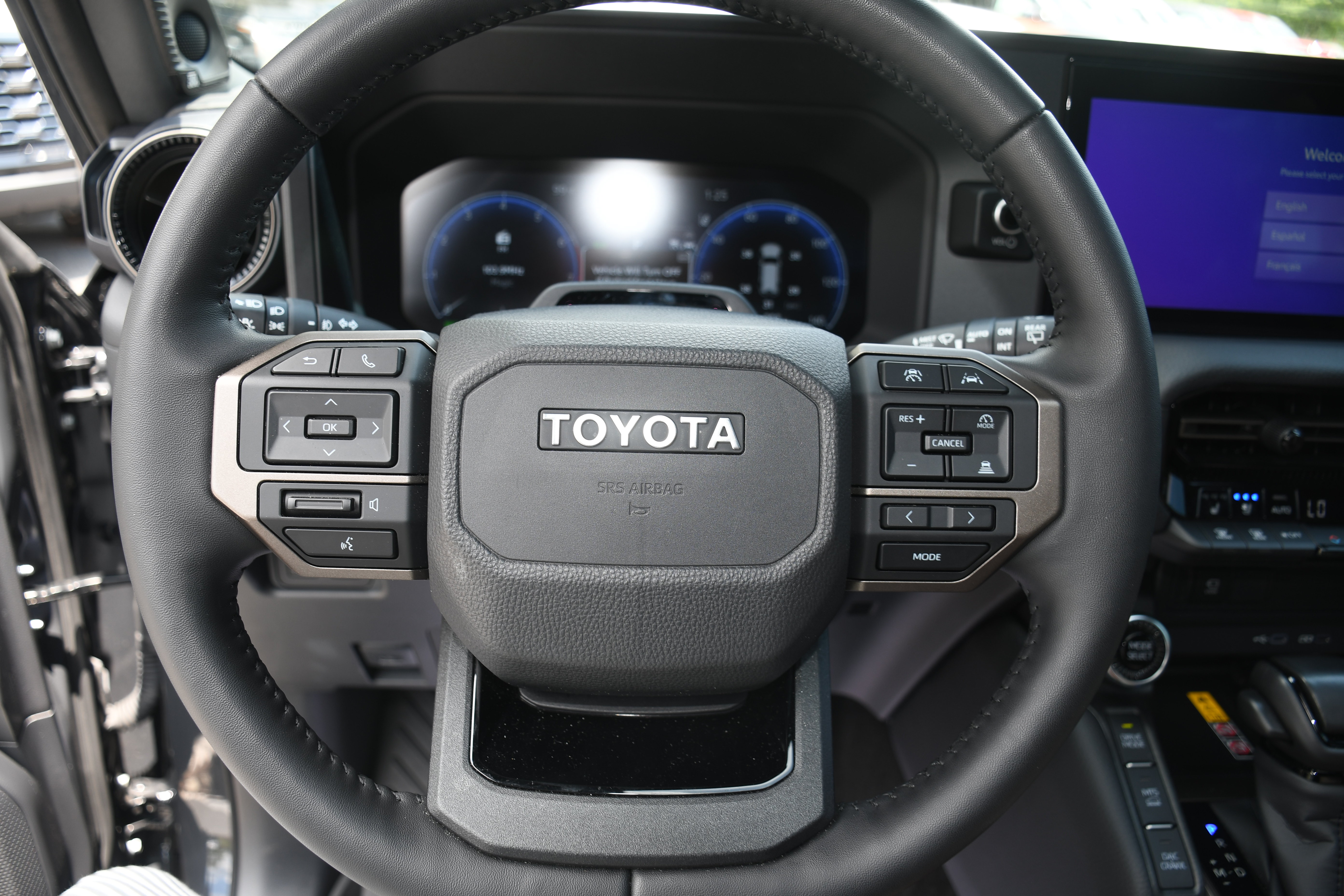 Certified 2025 Toyota Land Cruiser w/ Premium Package AWD/4WD image 14