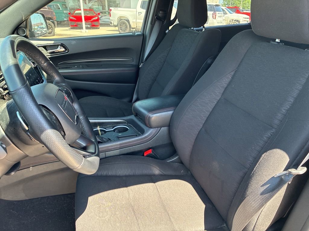 Used 2025 Dodge Durango GT AWD/4WD image 10