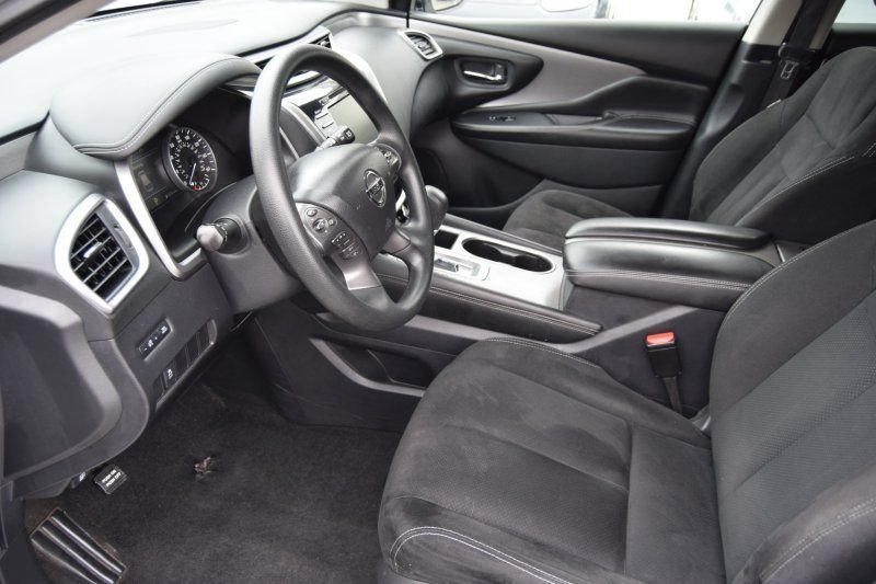 Used 2019 Nissan Murano S AWD/4WD image 18