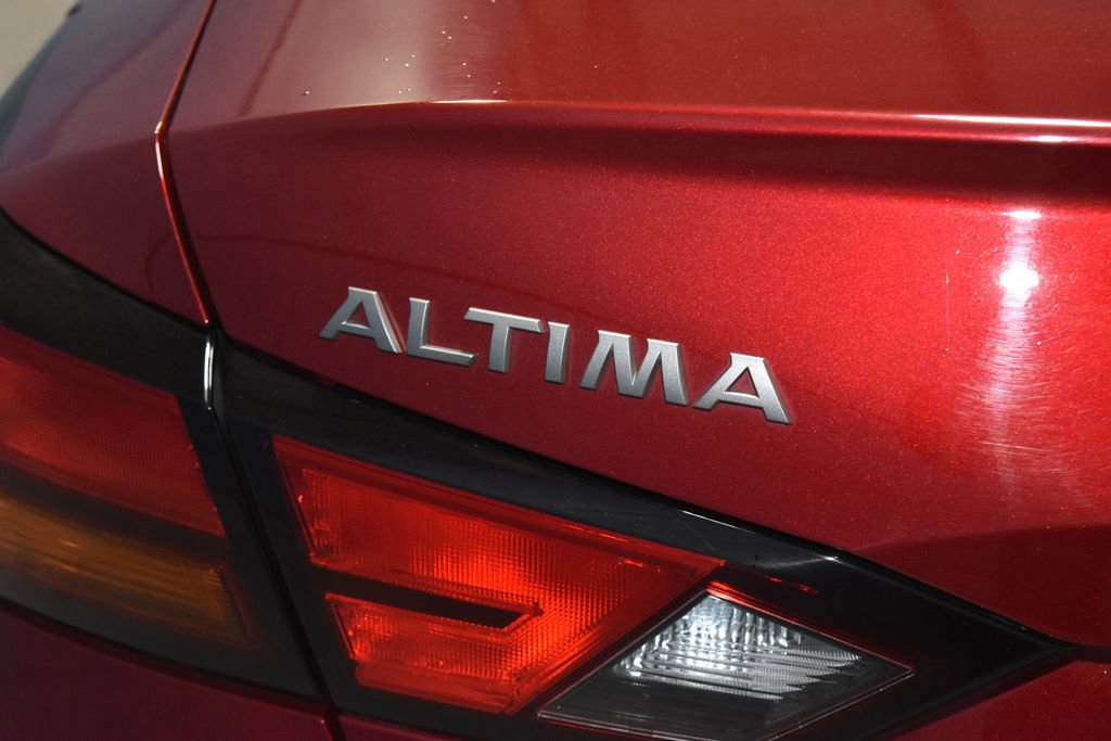 Used 2023 Nissan Altima 2.5 SR image 28