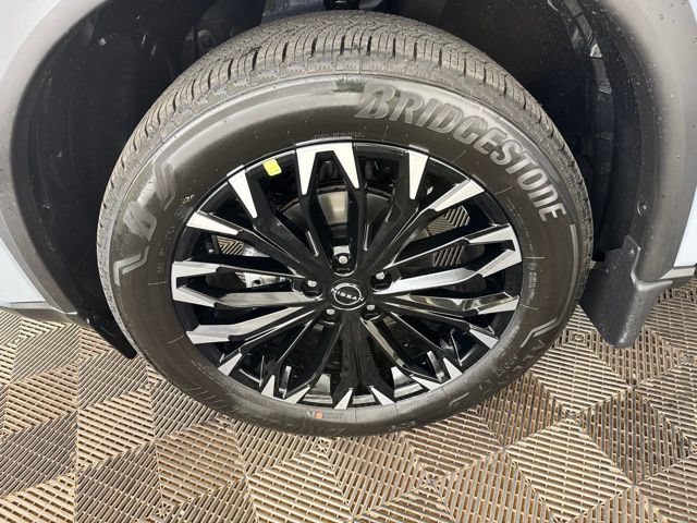 New 2026 Nissan Rogue Dark Armor AWD/4WD image 26