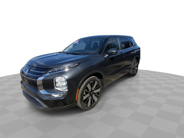 Used 2025 Mitsubishi Outlander SE FWD image 6