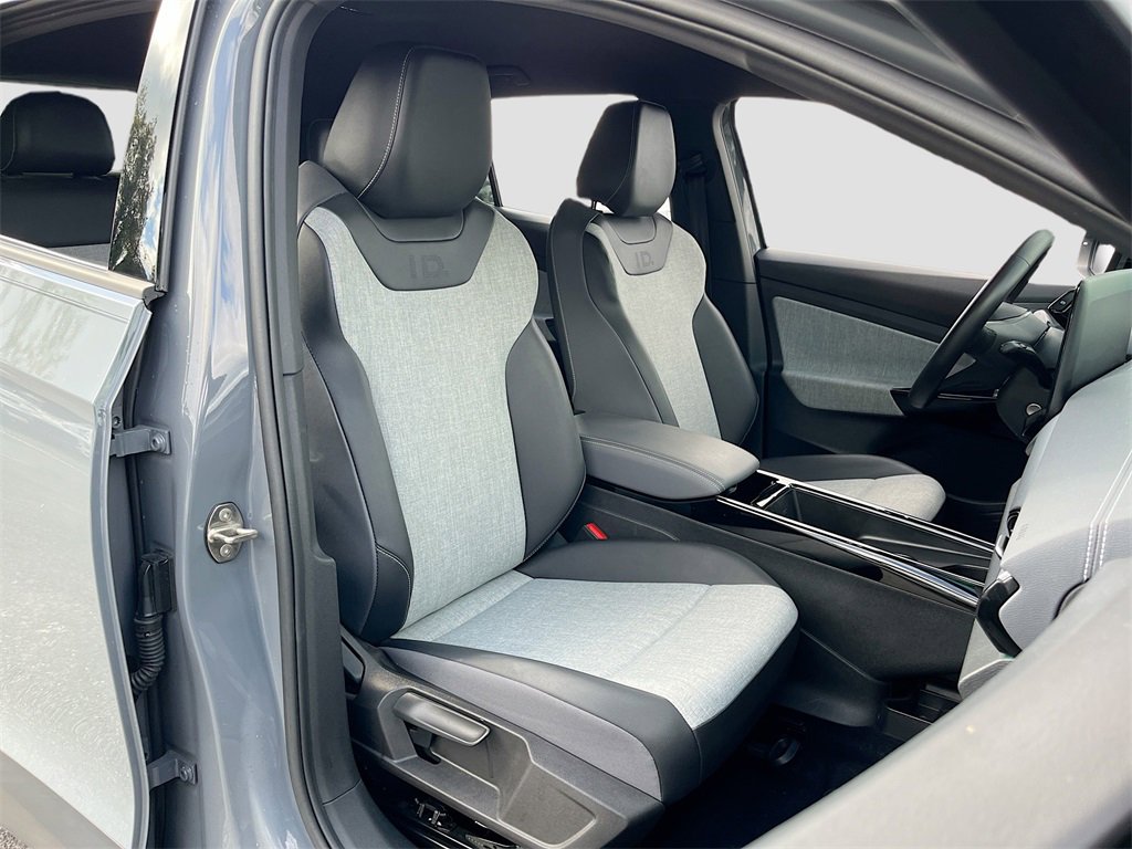 Used 2023 Volkswagen ID.4 Pro image 26