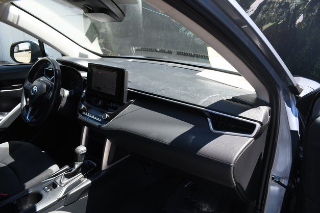 Certified 2023 Toyota Corolla Cross LE w/ Moonroof Package AWD/4WD image 25