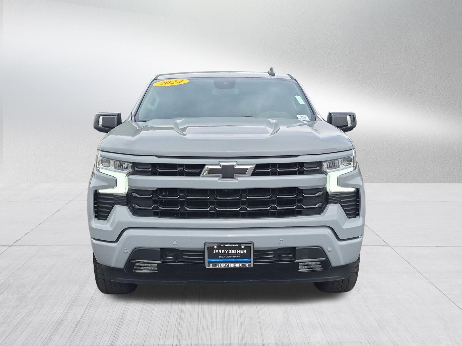 Certified 2024 Chevrolet Silverado 1500 RST w/ Convenience Package II AWD/4WD image 9