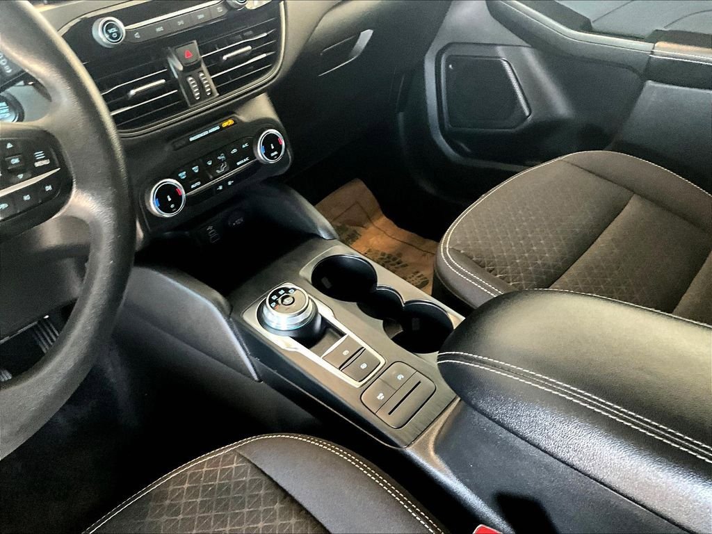 Used 2025 Ford Escape Active AWD/4WD image 20