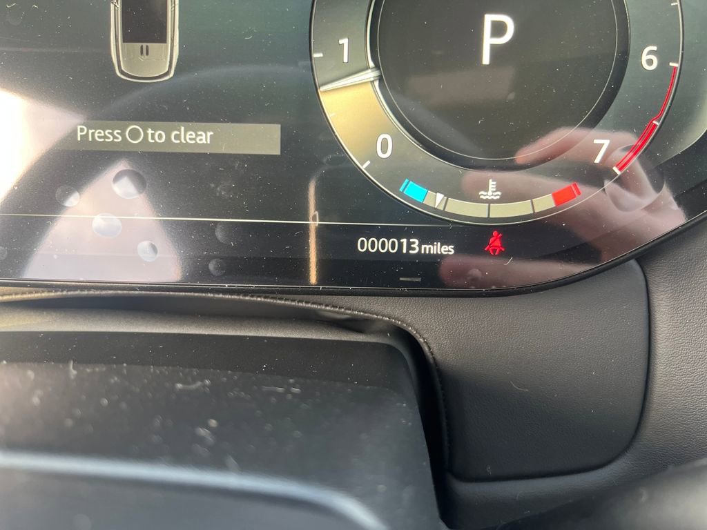 New 2026 Land Rover Range Rover Sport Dynamic SE image 16