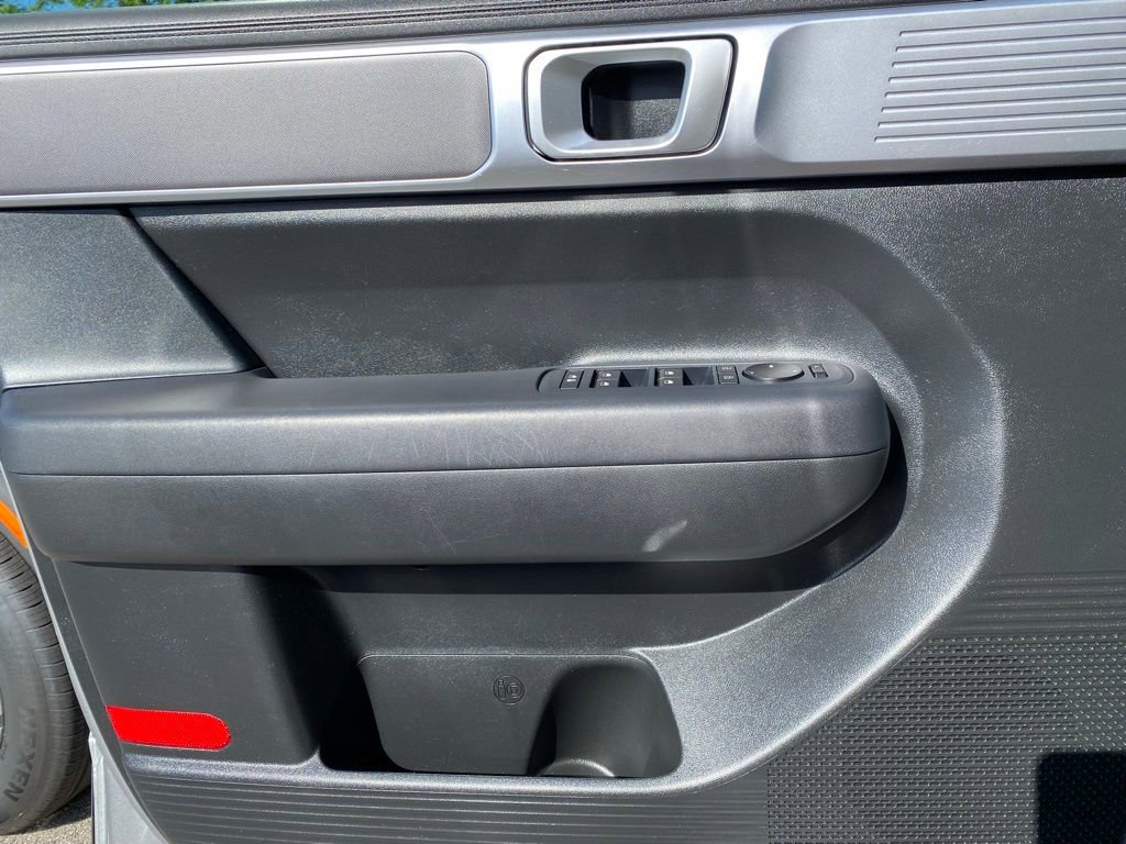 Used 2024 Hyundai Santa Fe SE FWD image 23