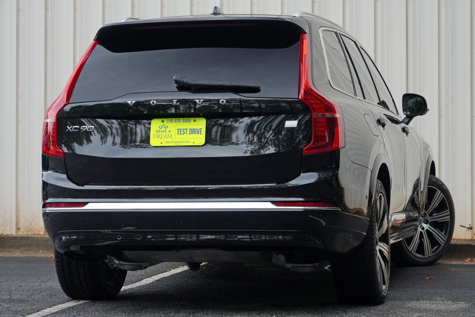Used 2024 Volvo XC90 T8 Ultimate w/ Lounge Package AWD/4WD image 5