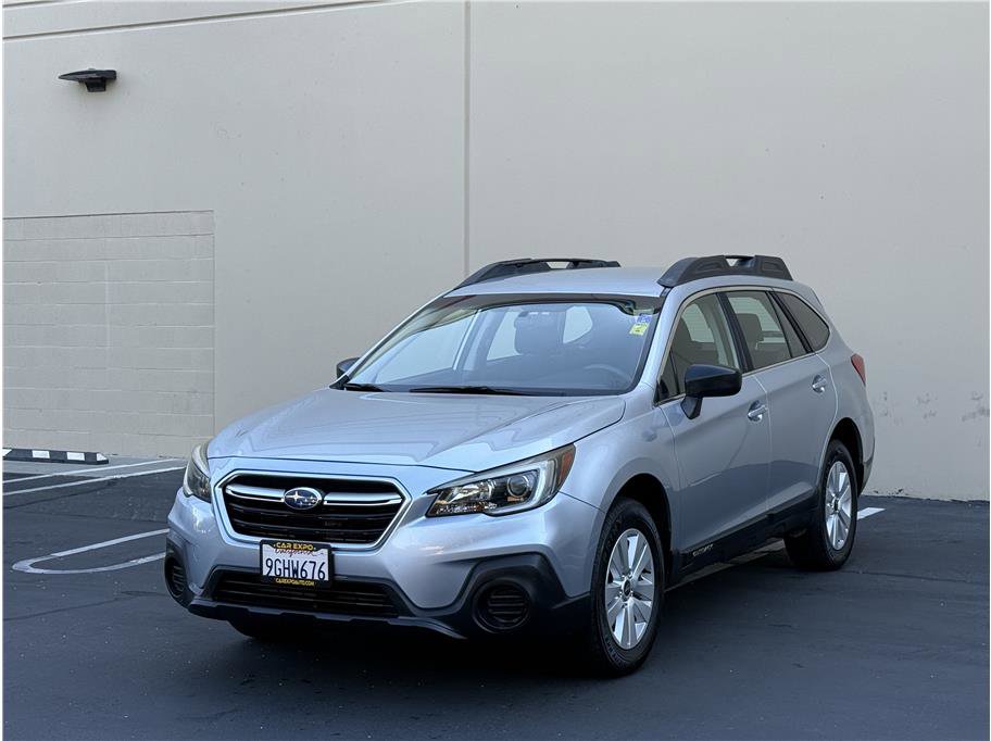 Used 2018 Subaru Outback 2.5i image 3