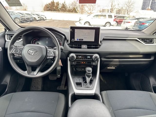 Used 2024 Toyota RAV4 LE image 12