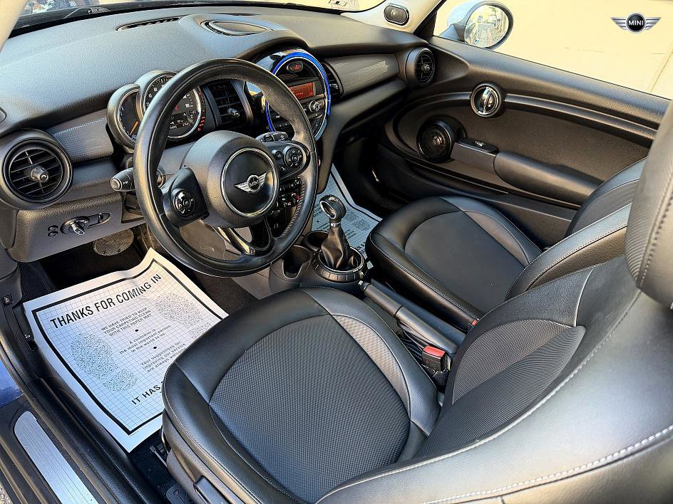 Used 2015 MINI Cooper 2-Door Hardtop image 13