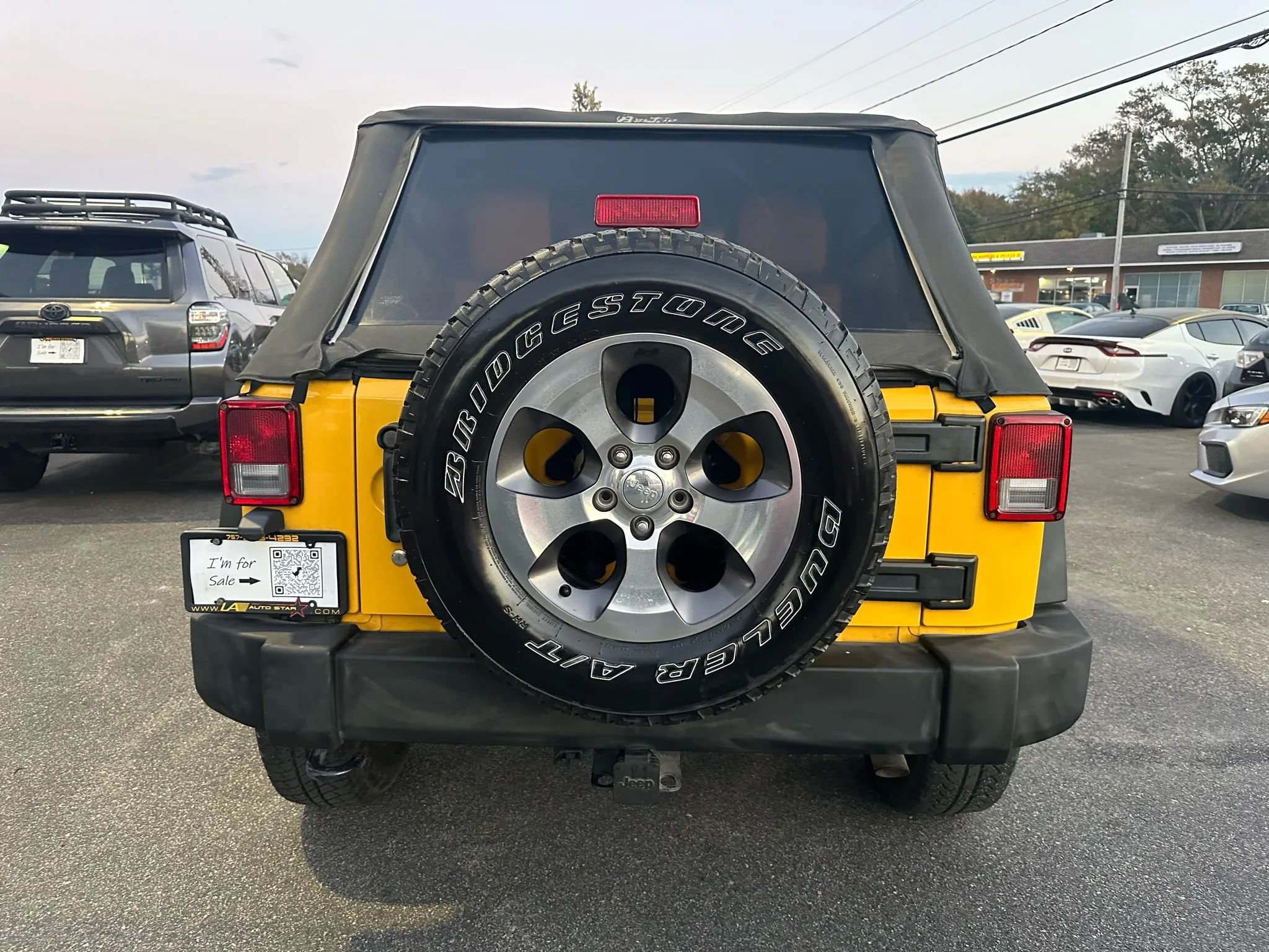 Used 2015 Jeep Wrangler Unlimited Sport AWD/4WD image 4