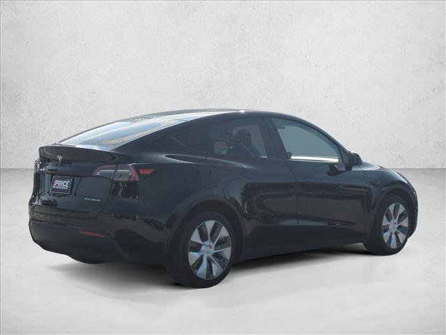 Used 2023 Tesla Model Y Long Range image 5