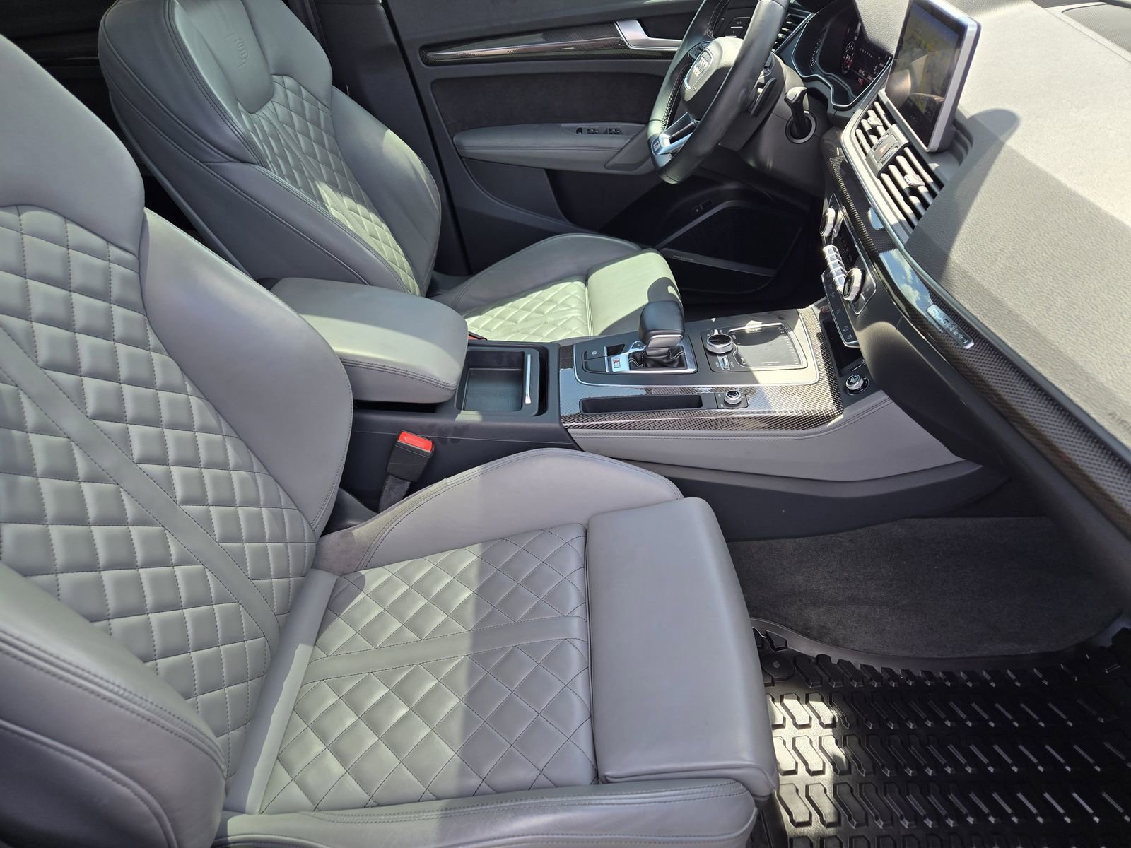 Used 2018 Audi SQ5 Prestige w/ Prestige Package image 13