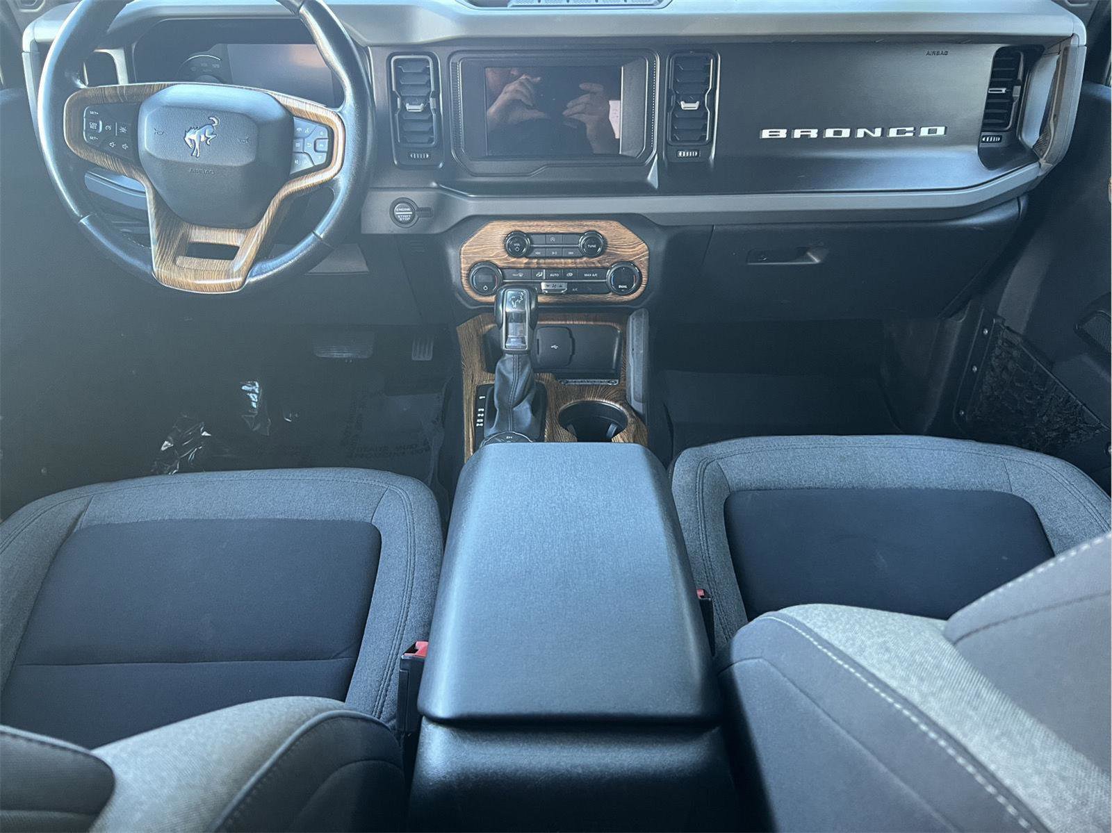 Used 2021 Ford Bronco Big Bend w/ Sasquatch Package image 17