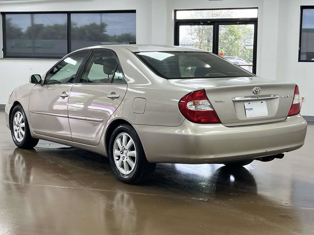 Used 2004 Toyota Camry XLE FWD image 7