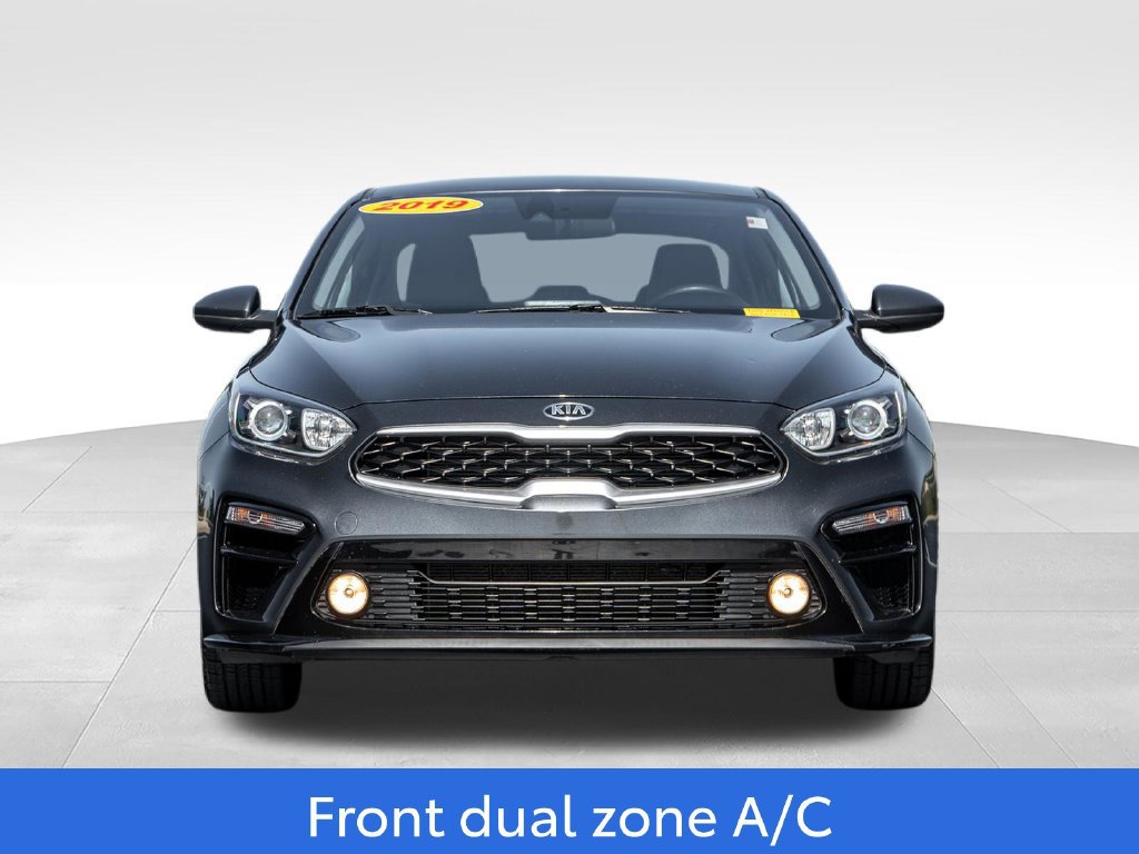 Used 2019 Kia Forte LXS FWD image 2
