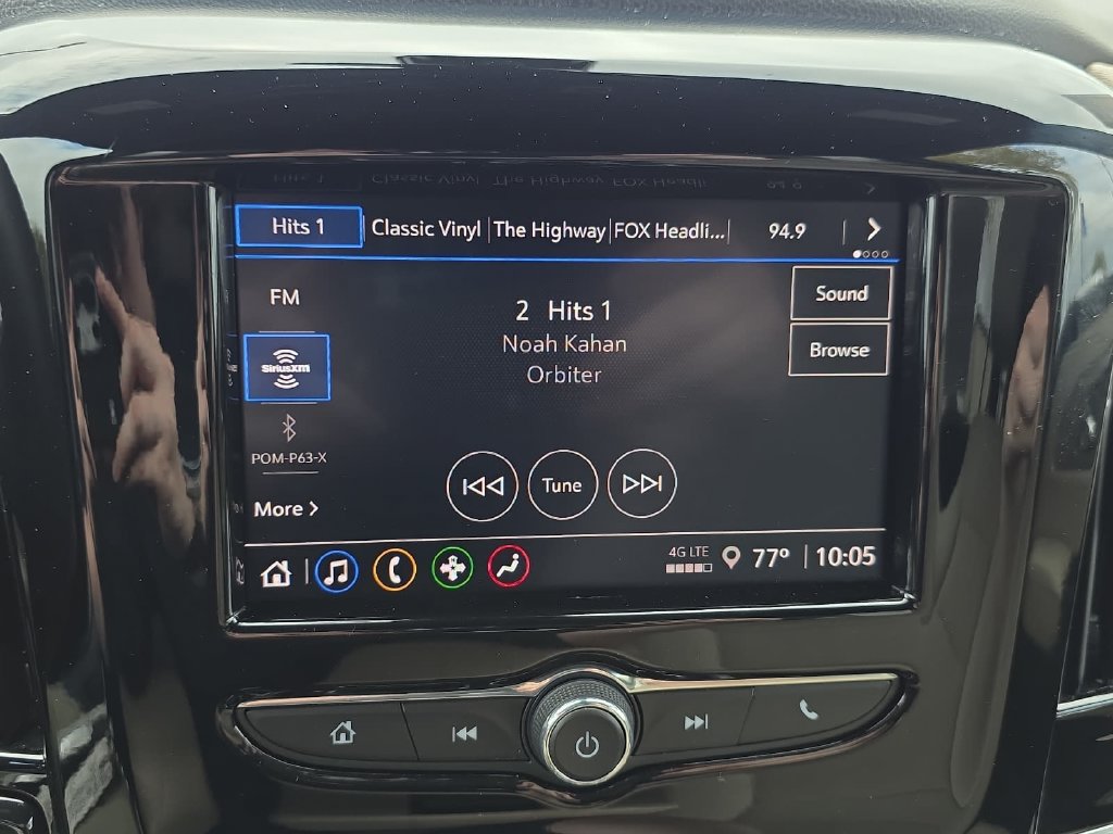Used 2023 Chevrolet Traverse LS w/ Safety Package FWD image 21
