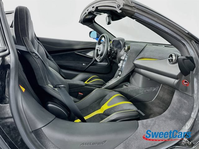 Used 2022 McLaren 720S Spider RWD image 18
