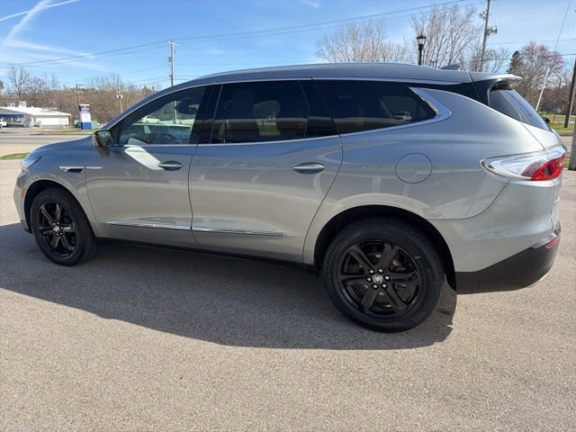 Certified 2024 Buick Enclave Essence w/ Sport Touring Edition FWD image 5