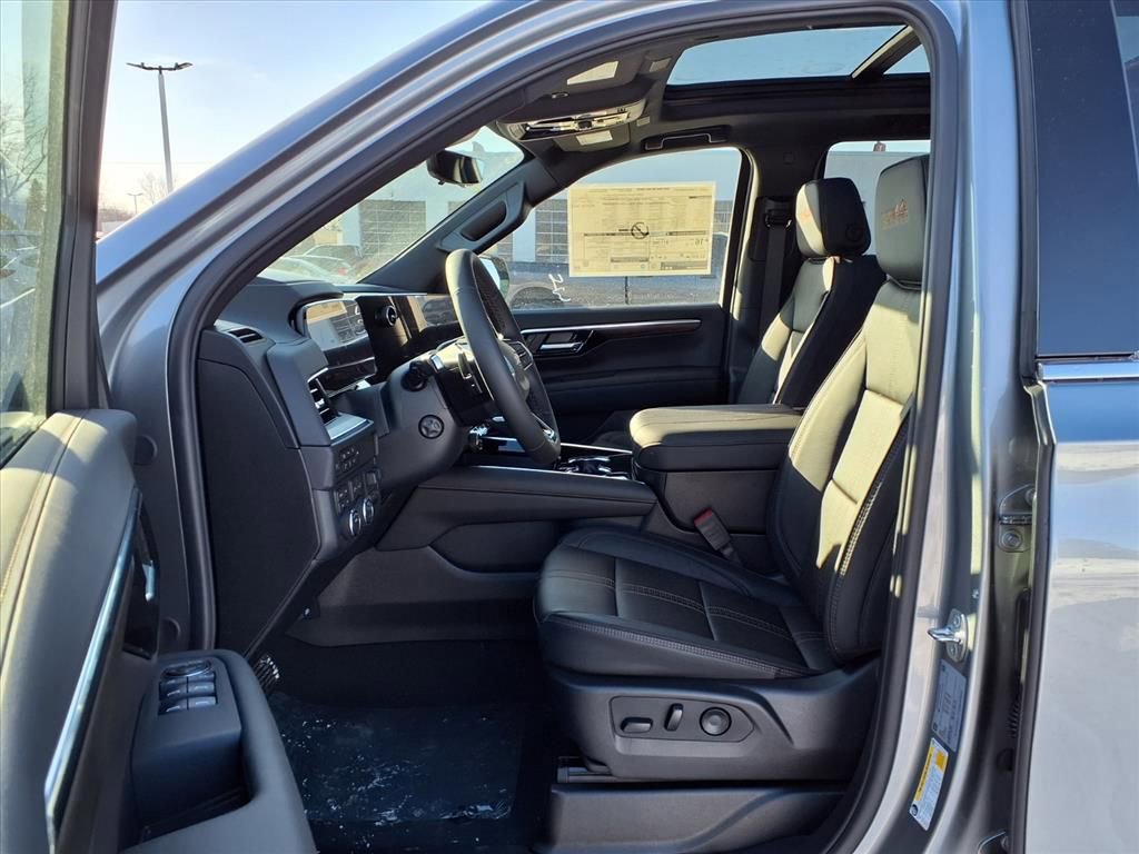 New 2026 Chevrolet Tahoe High Country w/ Sun And Tow Package image 14